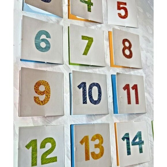 Vintage 2008 Eric Carle's Dream Snow Pop-Up Advent Calendar Interactive‎ Art - Picture 3 of 12